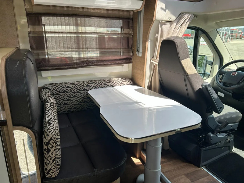 Elnagh T-LOFT 591 591 T-Loft 130 Multijet 4 mpersoons - Teilintegriertes Wohnmobil: das Bild 4 Elnagh T-LOFT 591 591 T-Loft 130 Multijet 4 mpersoons - Teilintegriertes Wohnmobil: das Bild 4