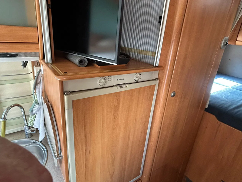 Integriertes Wohnmobil Fiat B644 6 personen HYMER de mooiste van Nederland: das Bild 12