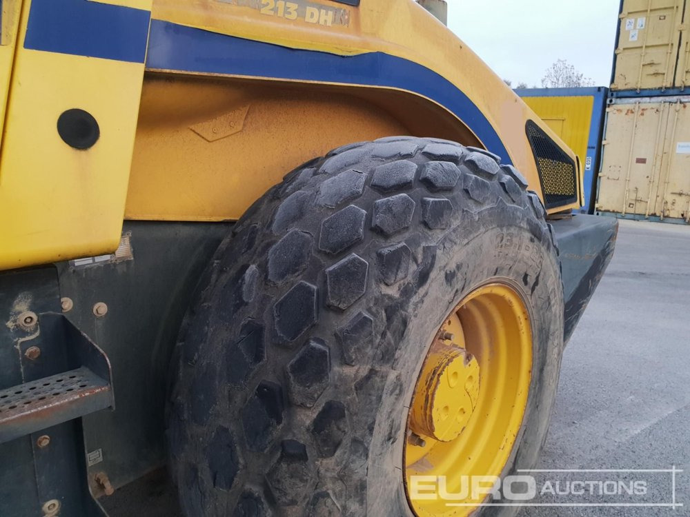 2005 Bomag BW213 DH-4 - Walzen: das Bild 5 2005 Bomag BW213 DH-4 - Walzen: das Bild 5