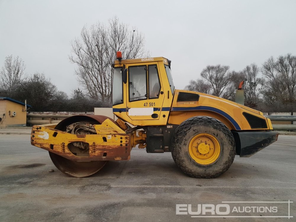 2005 Bomag BW213 DH-4 - Walzen: das Bild 2 2005 Bomag BW213 DH-4 - Walzen: das Bild 2