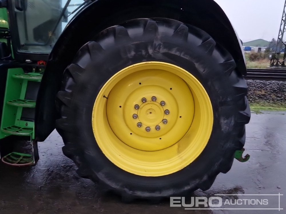 Traktor 2013 John Deere 6190R: das Bild 10 Traktor 2013 John Deere 6190R: das Bild 10