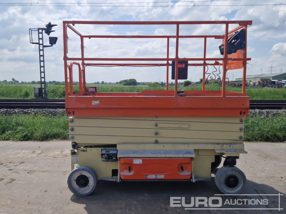 2016 JLG 3246 ES - Arbeitsbühne: das Bild 2 2016 JLG 3246 ES - Arbeitsbühne: das Bild 2