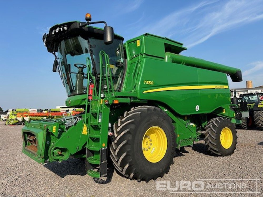 2018 John Deere T550 - Mähdrescher: das Bild 2 2018 John Deere T550 - Mähdrescher: das Bild 2