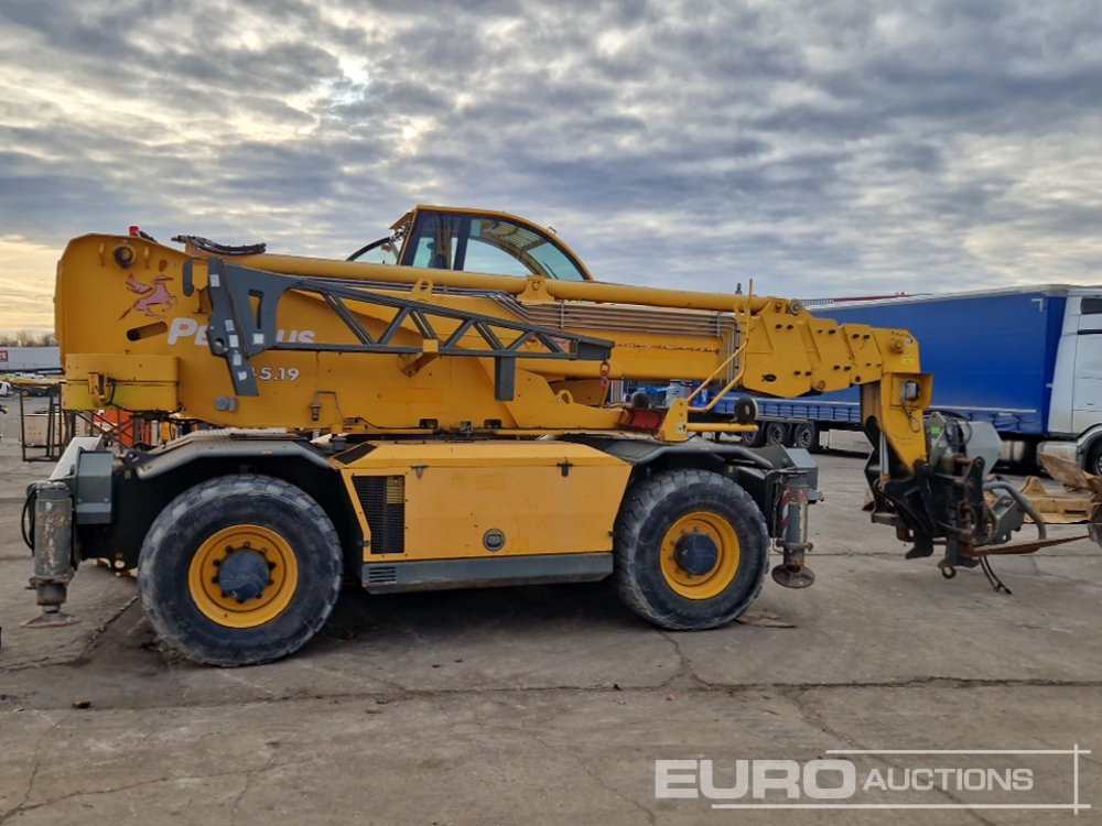 Dieci PEGASUS 45.19 - Teleskoplader: das Bild 1 Dieci PEGASUS 45.19 - Teleskoplader: das Bild 1