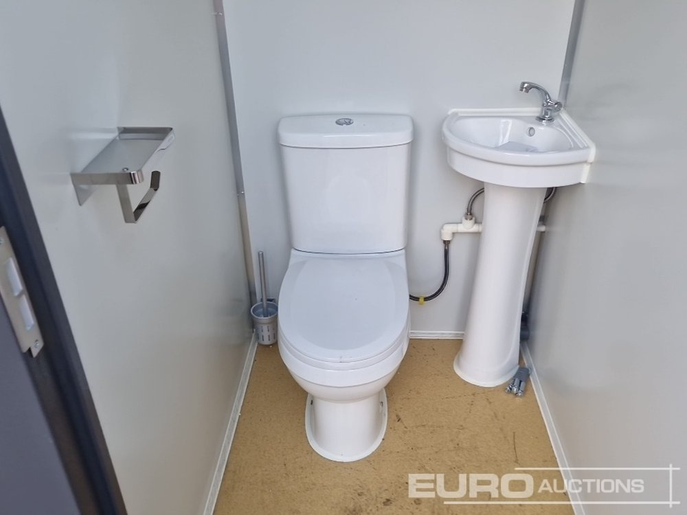 Wohncontainer Double Toilet Container: das Bild 11 Wohncontainer Double Toilet Container: das Bild 11