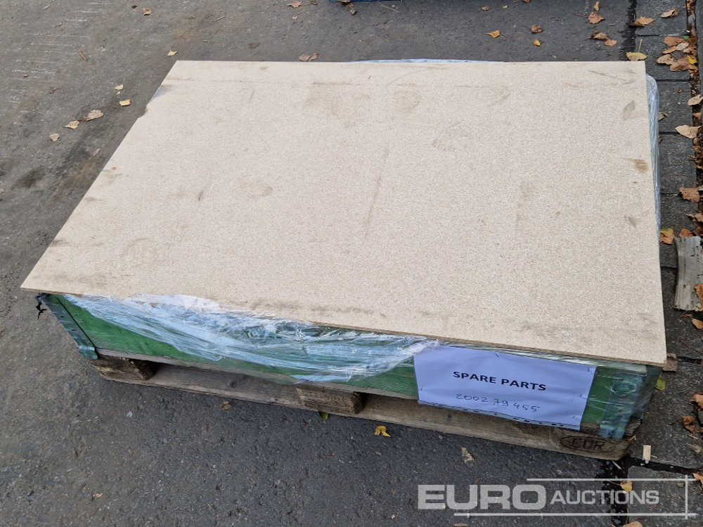 Pallet of Spare Parts - Ersatzteile: das Bild 2 Pallet of Spare Parts - Ersatzteile: das Bild 2