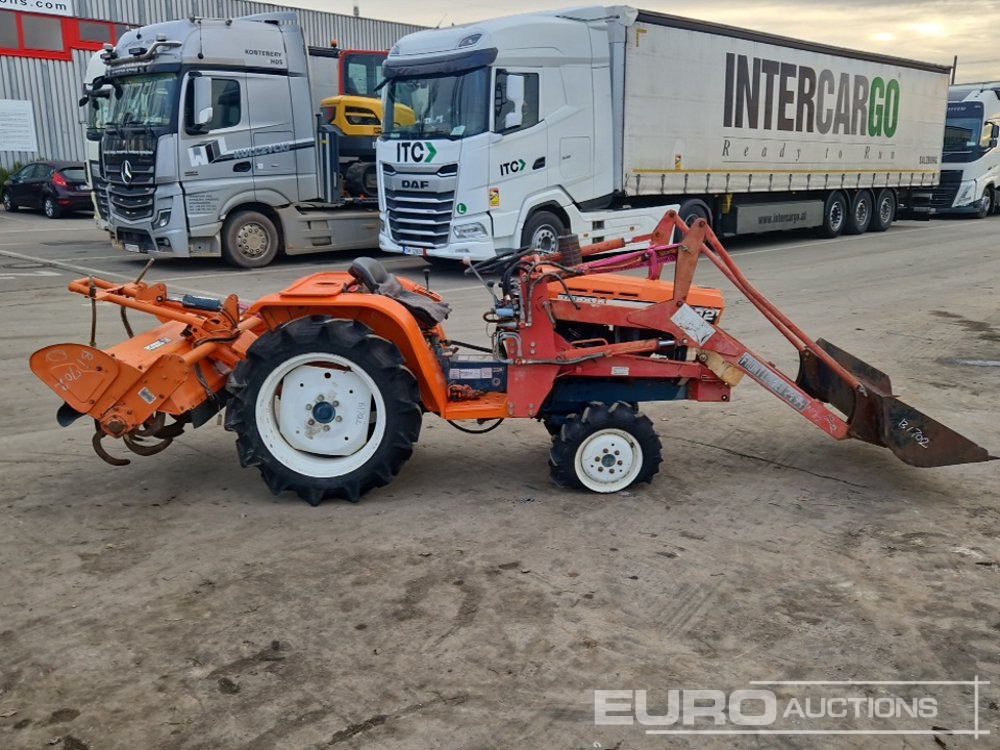 Kubota B1702 - Kleintraktor: das Bild 5 Kubota B1702 - Kleintraktor: das Bild 5