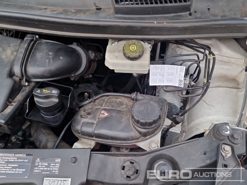 Transporter 2020 Mercedes Benz VITO 111CDI: das Bild 17