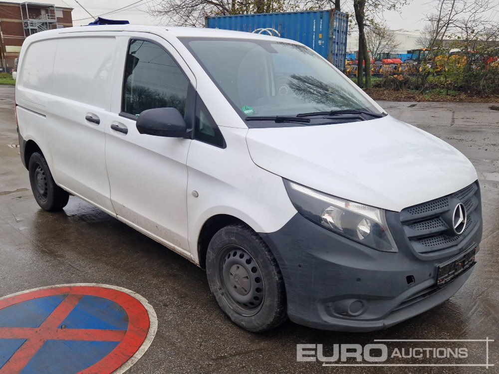 Transporter 2020 Mercedes Benz VITO 111CDI: das Bild 7