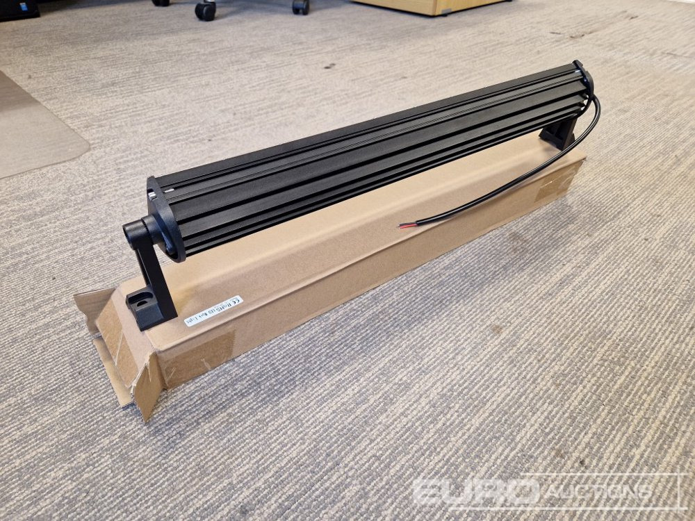 Unused 21.5" 120W Combo Beam LED Light Bar, Mounting Brackets, IP67 Waterproof - Werkstattgerät: das Bild 5 Unused 21.5" 120W Combo Beam LED Light Bar, Mounting Brackets, IP67 Waterproof - Werkstattgerät: das Bild 5