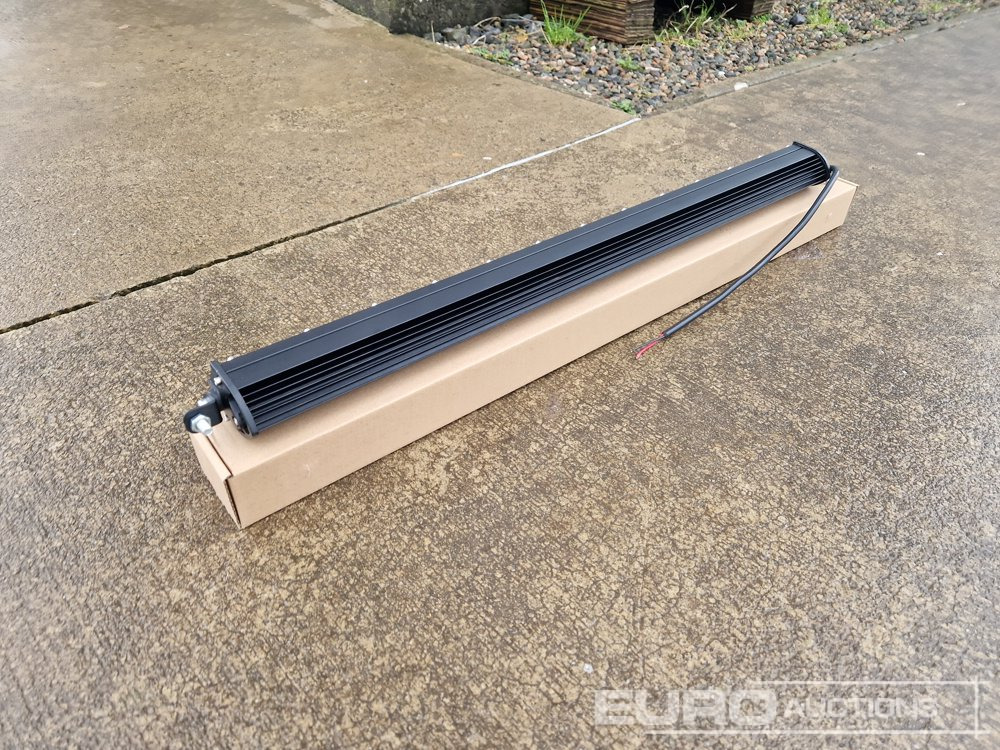 Unused 25" 240W Combo Beam LED Light Bar, Mounting Brackets, IP68 Waterproof - Werkstattgerät: das Bild 2 Unused 25" 240W Combo Beam LED Light Bar, Mounting Brackets, IP68 Waterproof - Werkstattgerät: das Bild 2