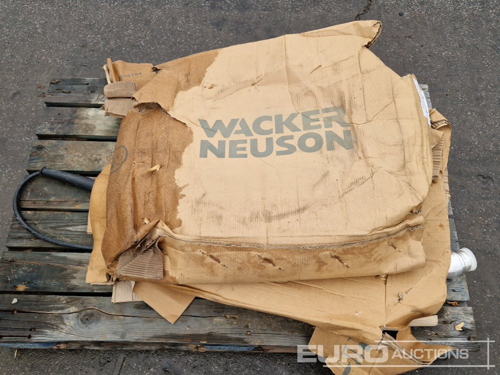 Wacker Neuson Concrete Vibrator (10 Metre) 58cm Radius - Baugeräte: das Bild 1 Wacker Neuson Concrete Vibrator (10 Metre) 58cm Radius - Baugeräte: das Bild 1