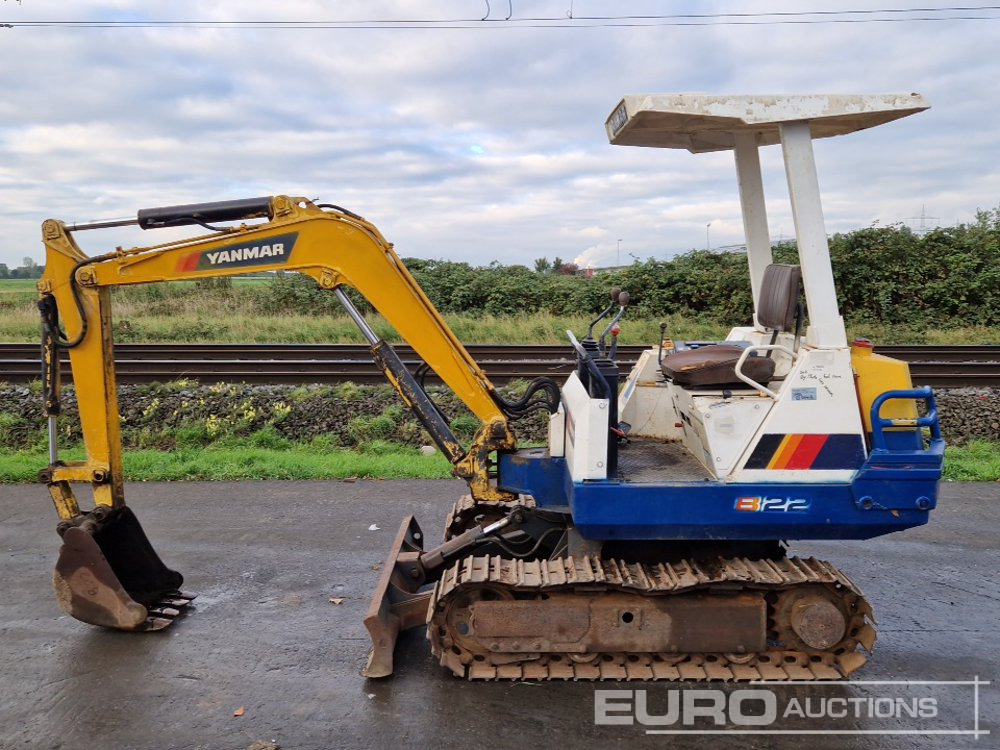 Yanmar B22 - Minibagger: das Bild 2 Yanmar B22 - Minibagger: das Bild 2