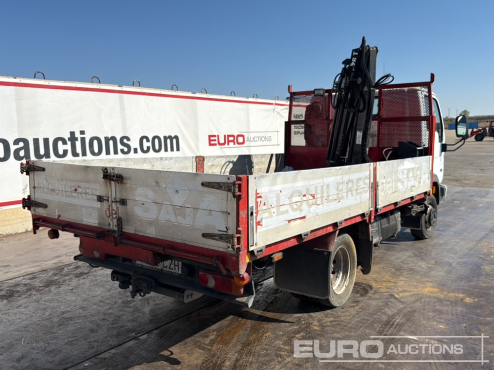 2004 Nissan Cabstar - Pritsche LKW: das Bild 5 2004 Nissan Cabstar - Pritsche LKW: das Bild 5