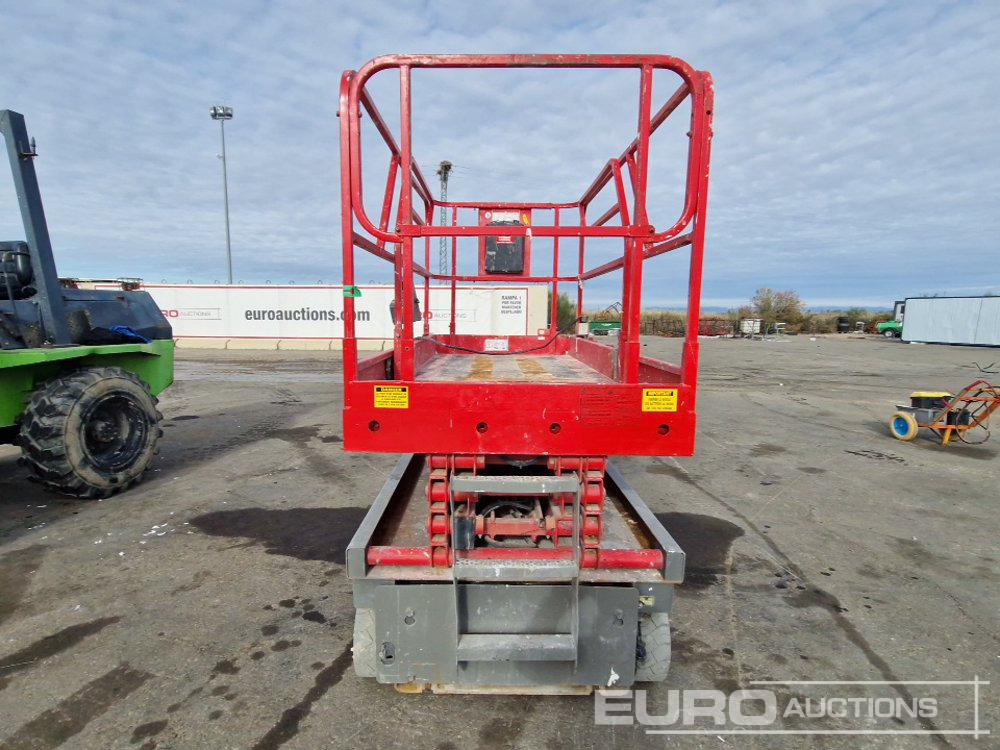 2011 Haulotte COMPAC10 - Arbeitsbühne: das Bild 4 2011 Haulotte COMPAC10 - Arbeitsbühne: das Bild 4