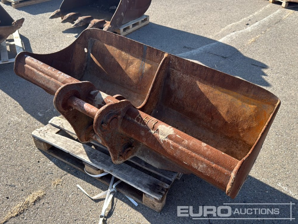 72" Ditching Bucket to suit Backhoe Loader - Schaufel: das Bild 3 72" Ditching Bucket to suit Backhoe Loader - Schaufel: das Bild 3