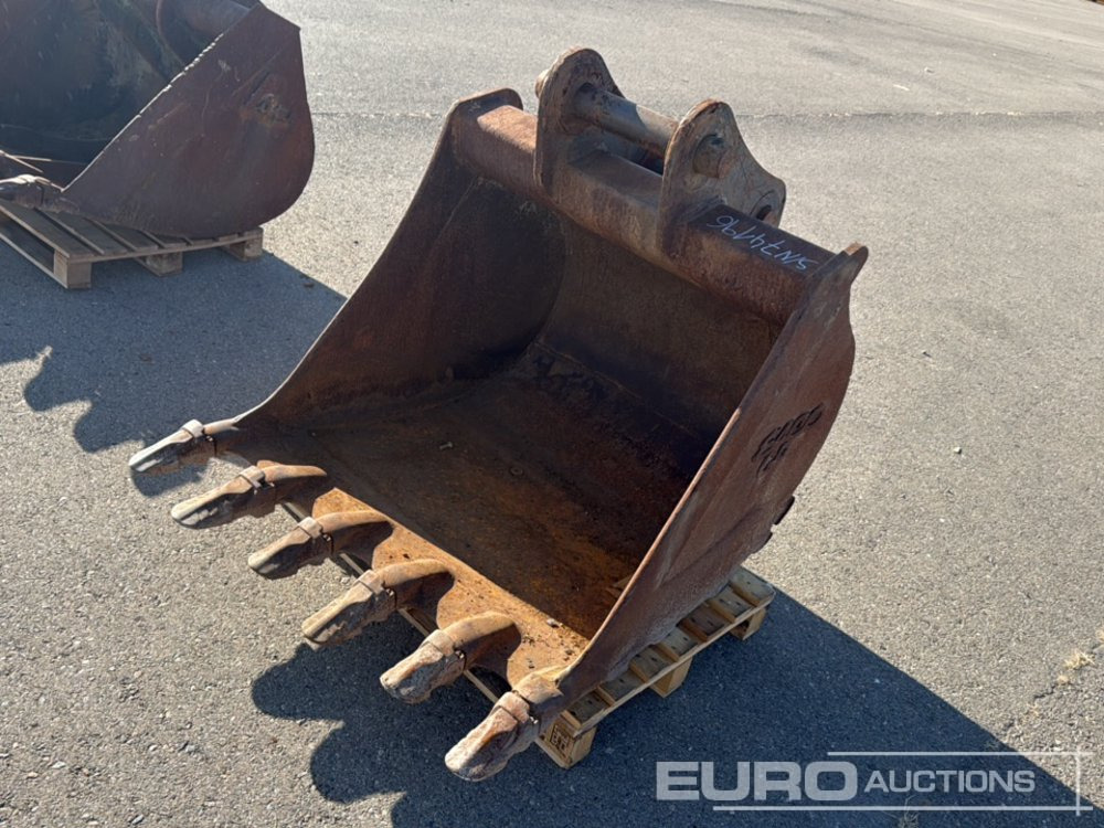 Eaco 43" Digging Bucket to suit Backhoe Loader - Schaufel: das Bild 1 Eaco 43" Digging Bucket to suit Backhoe Loader - Schaufel: das Bild 1