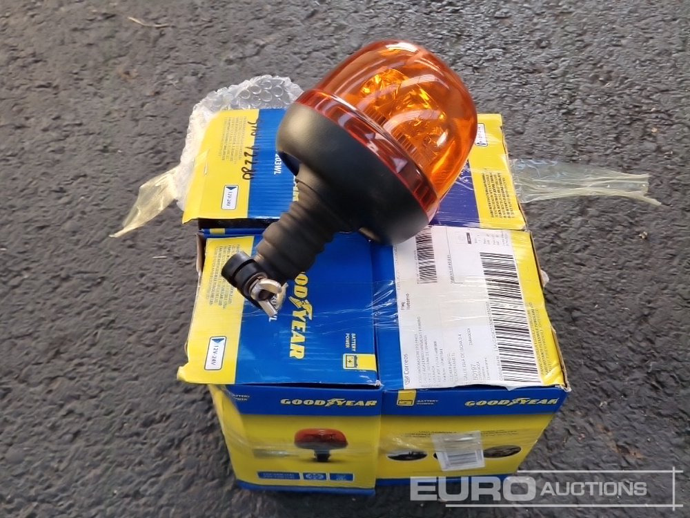 Good Year Rotating Beacon with Flexible Stem (4 of) / Faro Rotativo Tubular Flexible - Baugeräte: das Bild 3 Good Year Rotating Beacon with Flexible Stem (4 of) / Faro Rotativo Tubular Flexible - Baugeräte: das Bild 3