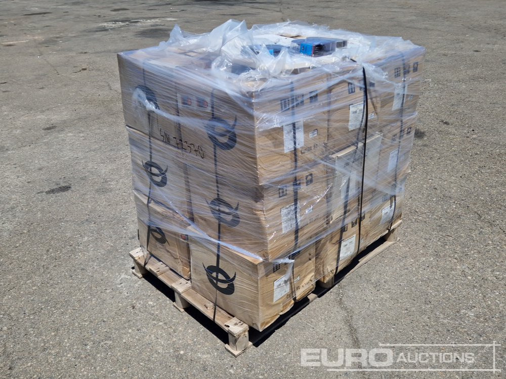 Pallet of Firewire Cables - Baugeräte: das Bild 1 Pallet of Firewire Cables - Baugeräte: das Bild 1