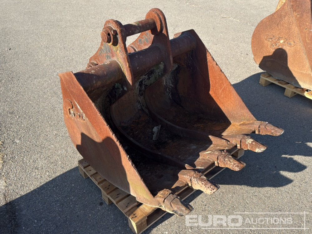 Puma 45" Digging Bucket to suit Backhoe Loader - Schaufel: das Bild 2 Puma 45" Digging Bucket to suit Backhoe Loader - Schaufel: das Bild 2