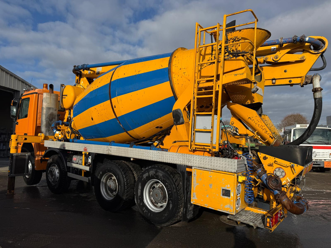 Camion pumi Mercedes Benz Actros 3241 BA-654-EE - Betonpumpe: das Bild 5 Camion pumi Mercedes Benz Actros 3241 BA-654-EE - Betonpumpe: das Bild 5