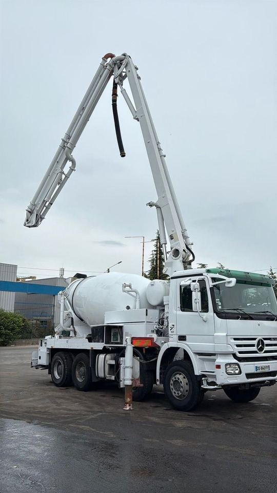Betonpumpe Mercedes-Benz Actros: das Bild 9