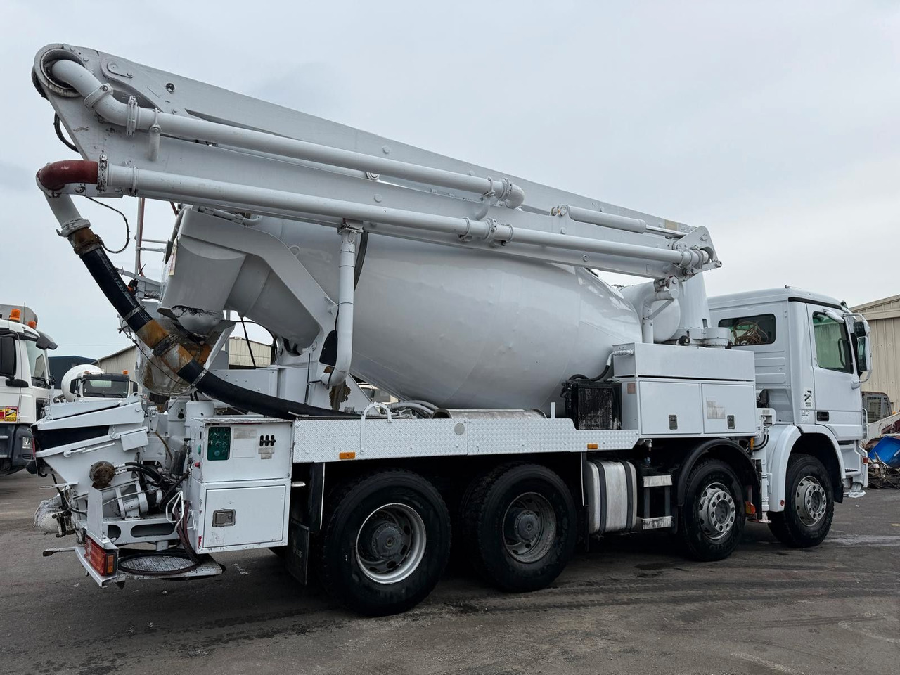 Mercedes-Benz Actros - Betonpumpe: das Bild 4 Mercedes-Benz Actros - Betonpumpe: das Bild 4