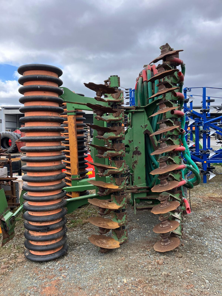 Amazone Catros 5001-2 Pro - Scheibenegge: das Bild 2 Amazone Catros 5001-2 Pro - Scheibenegge: das Bild 2