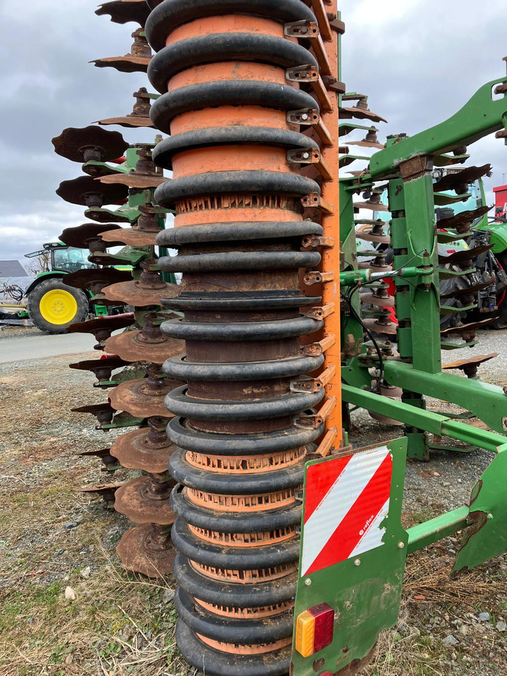 Amazone Catros 5001-2 Pro - Scheibenegge: das Bild 3 Amazone Catros 5001-2 Pro - Scheibenegge: das Bild 3