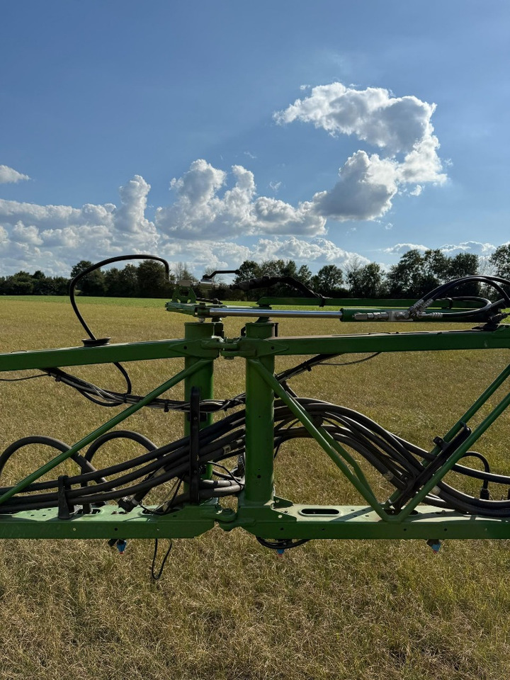 Amazone Panthera 4502 - Selbstfahrspritze: das Bild 3 Amazone Panthera 4502 - Selbstfahrspritze: das Bild 3