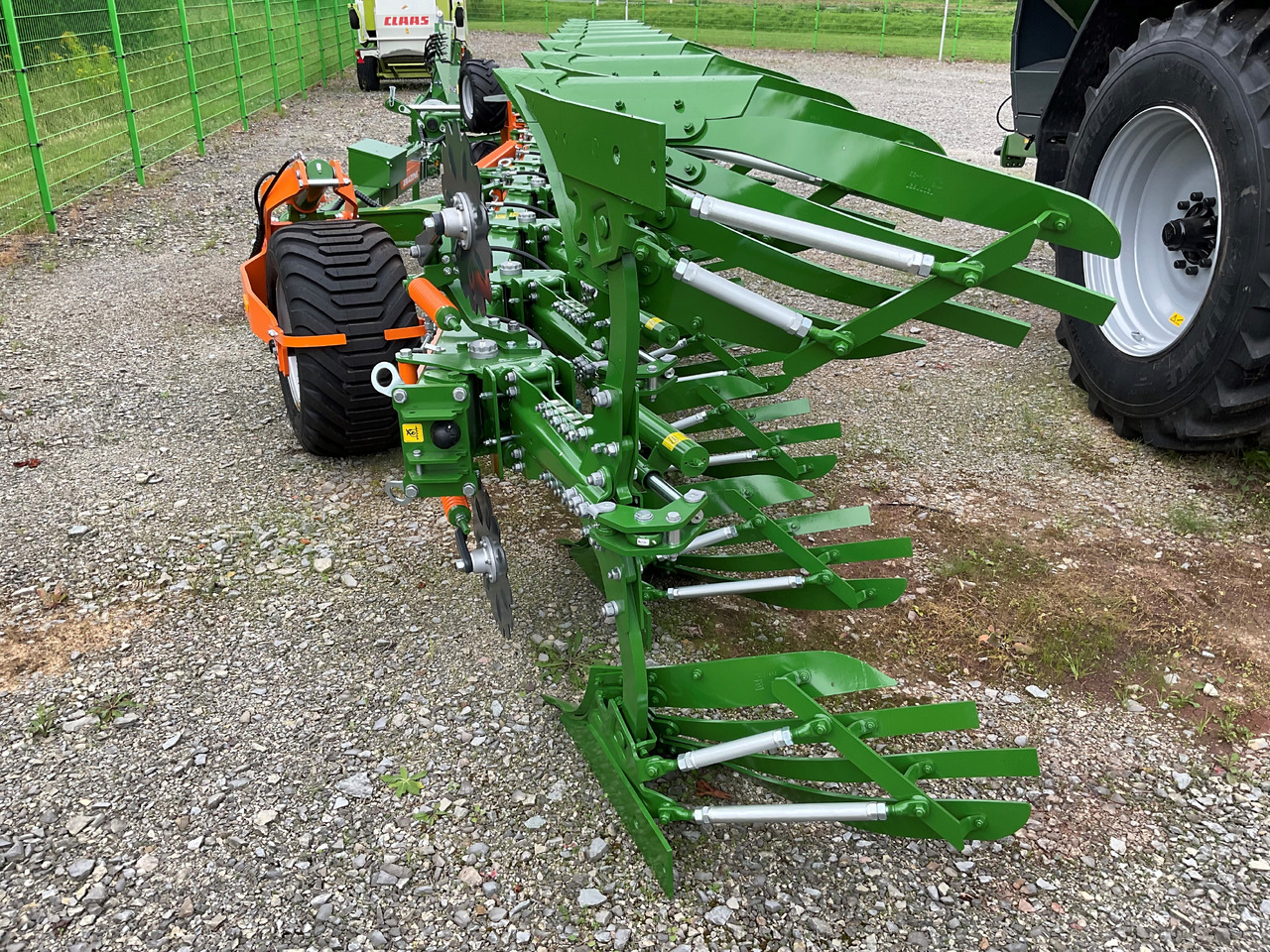 Amazone Tyrok 400 OL V 7 1 100 - Pflug: das Bild 3 Amazone Tyrok 400 OL V 7 1 100 - Pflug: das Bild 3