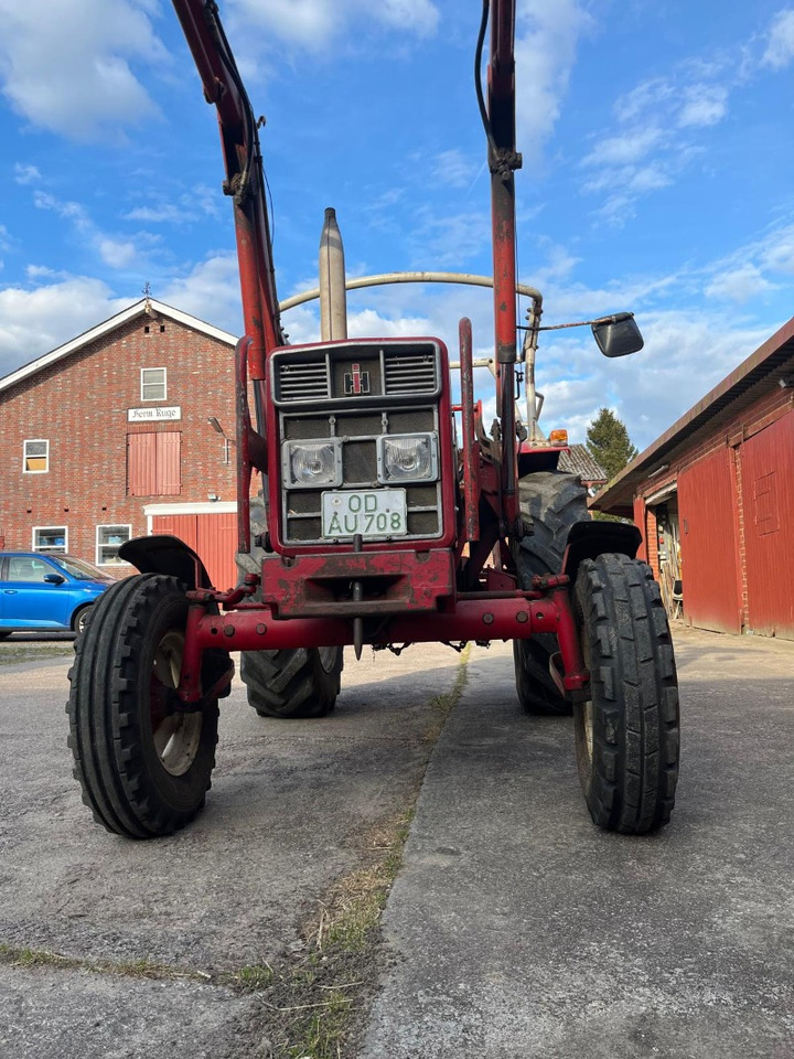 Case IH IHC 633 - Traktor: das Bild 4 Case IH IHC 633 - Traktor: das Bild 4