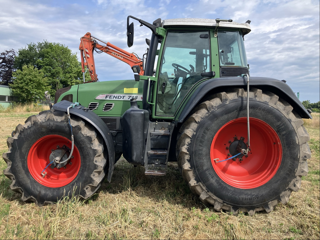 Fendt 718 Com3 Vario TMS - Traktor: das Bild 5 Fendt 718 Com3 Vario TMS - Traktor: das Bild 5