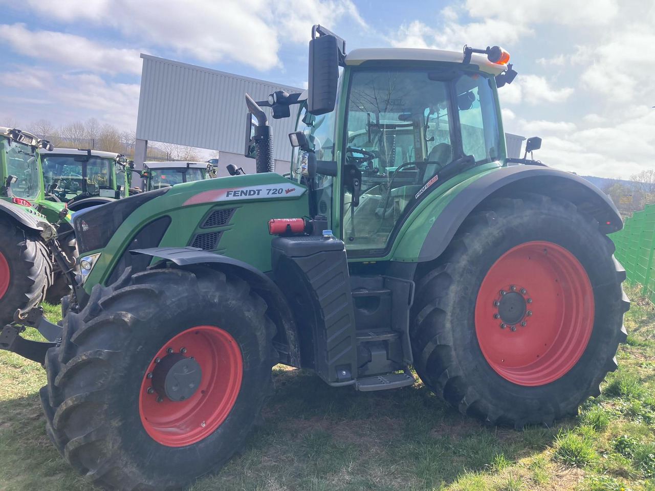 Fendt 720 Vario S4 ProfiPlus - Traktor: das Bild 1 Fendt 720 Vario S4 ProfiPlus - Traktor: das Bild 1