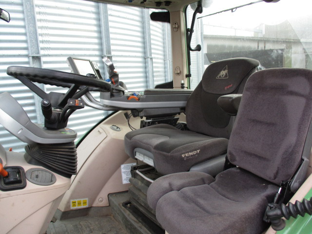 Traktor Fendt 724 Vario SCR Profi Plus: das Bild 6