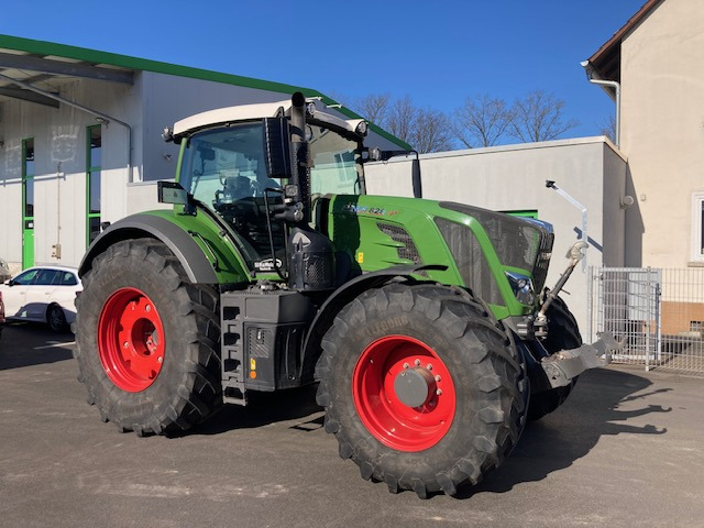 Fendt 826 Vario S4 Profi - Traktor: das Bild 1 Fendt 826 Vario S4 Profi - Traktor: das Bild 1