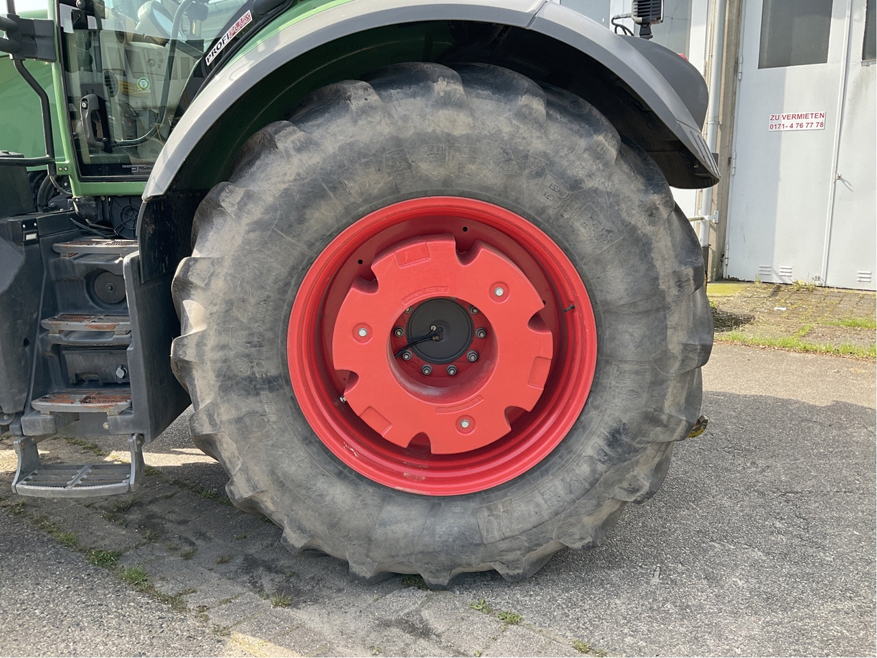Fendt 828 Vario ProfiPlus - Traktor: das Bild 4 Fendt 828 Vario ProfiPlus - Traktor: das Bild 4