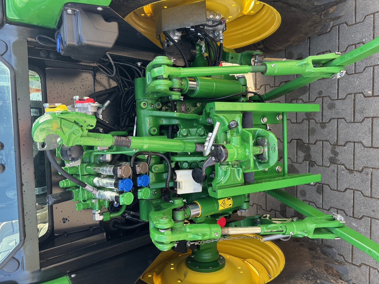 John Deere 5090M - Traktor: das Bild 5 John Deere 5090M - Traktor: das Bild 5