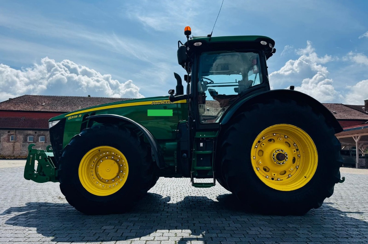 John Deere 8270R - Traktor: das Bild 1 John Deere 8270R - Traktor: das Bild 1
