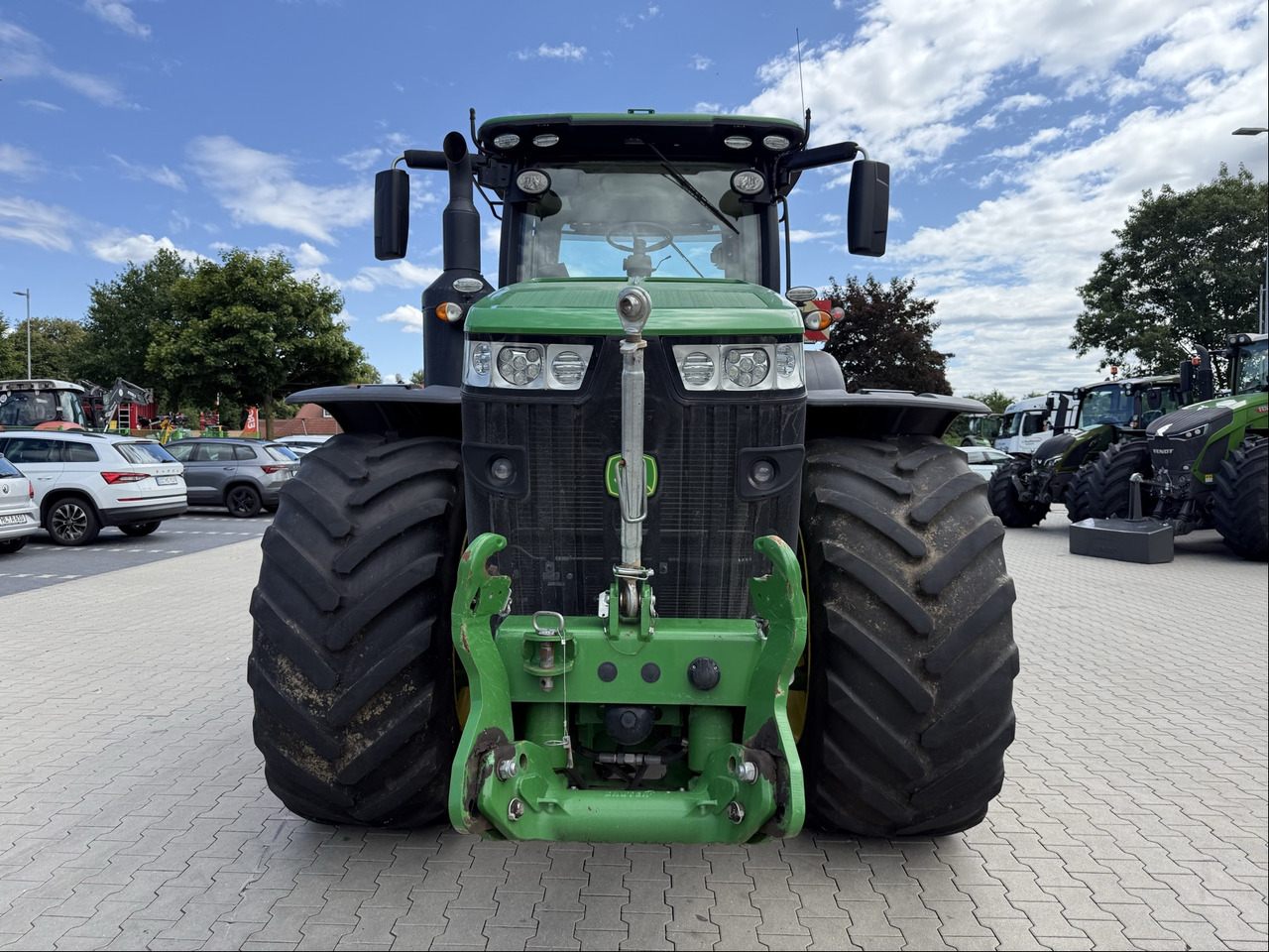 John Deere 8370R PowerShift - Traktor: das Bild 4 John Deere 8370R PowerShift - Traktor: das Bild 4