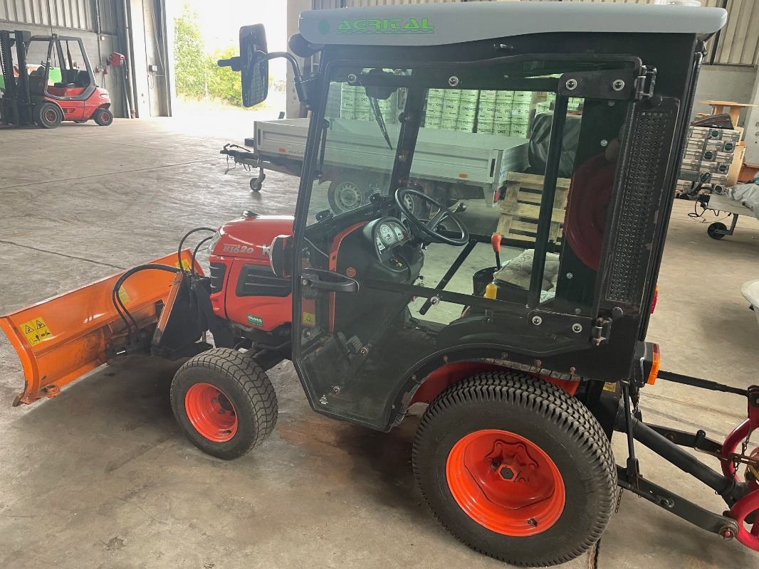 Kubota B 1620 D - Kommunaltraktor: das Bild 4 Kubota B 1620 D - Kommunaltraktor: das Bild 4