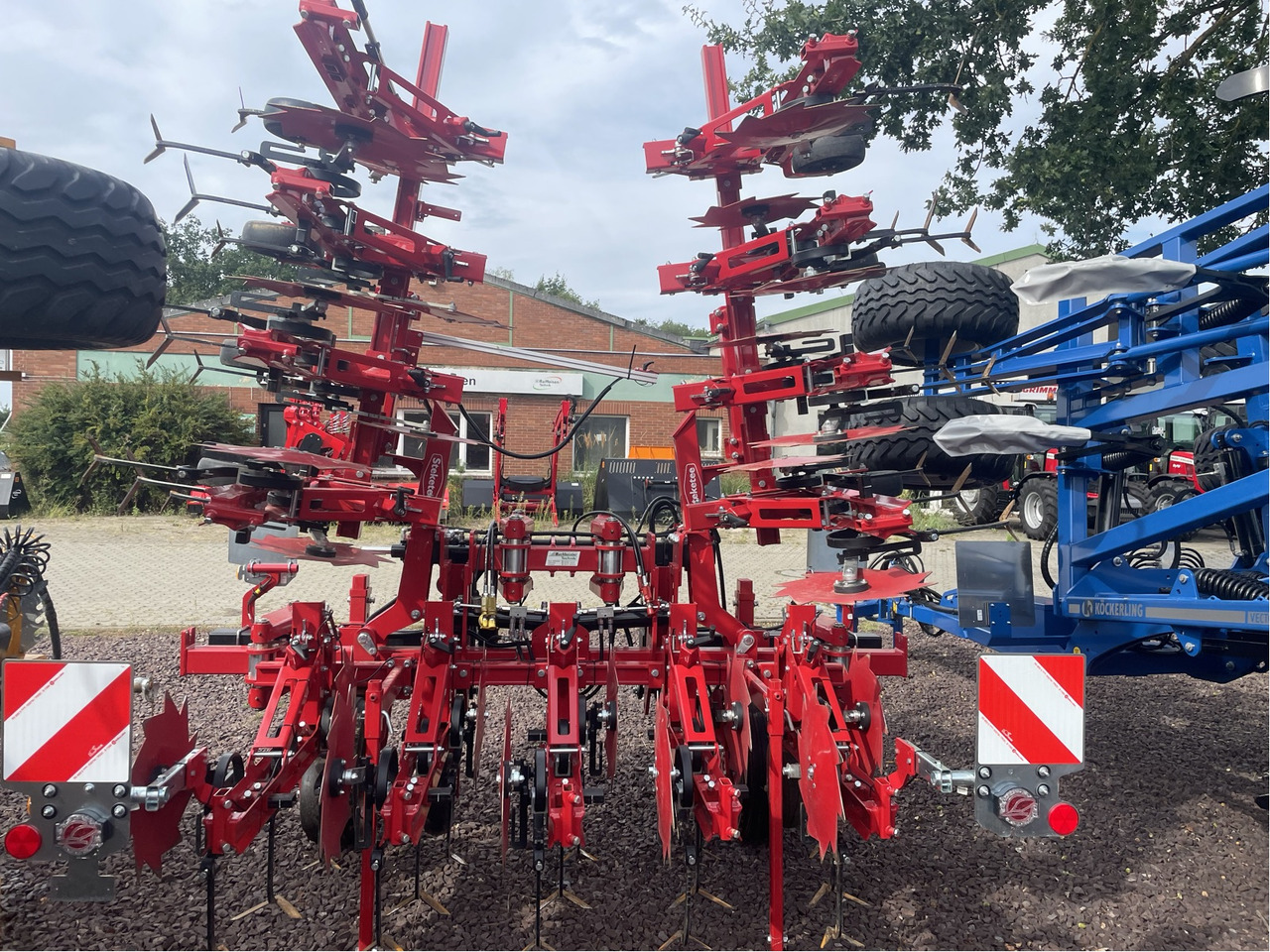 Lemken EC Weeder - Rübenvollernter: das Bild 1 Lemken EC Weeder - Rübenvollernter: das Bild 1