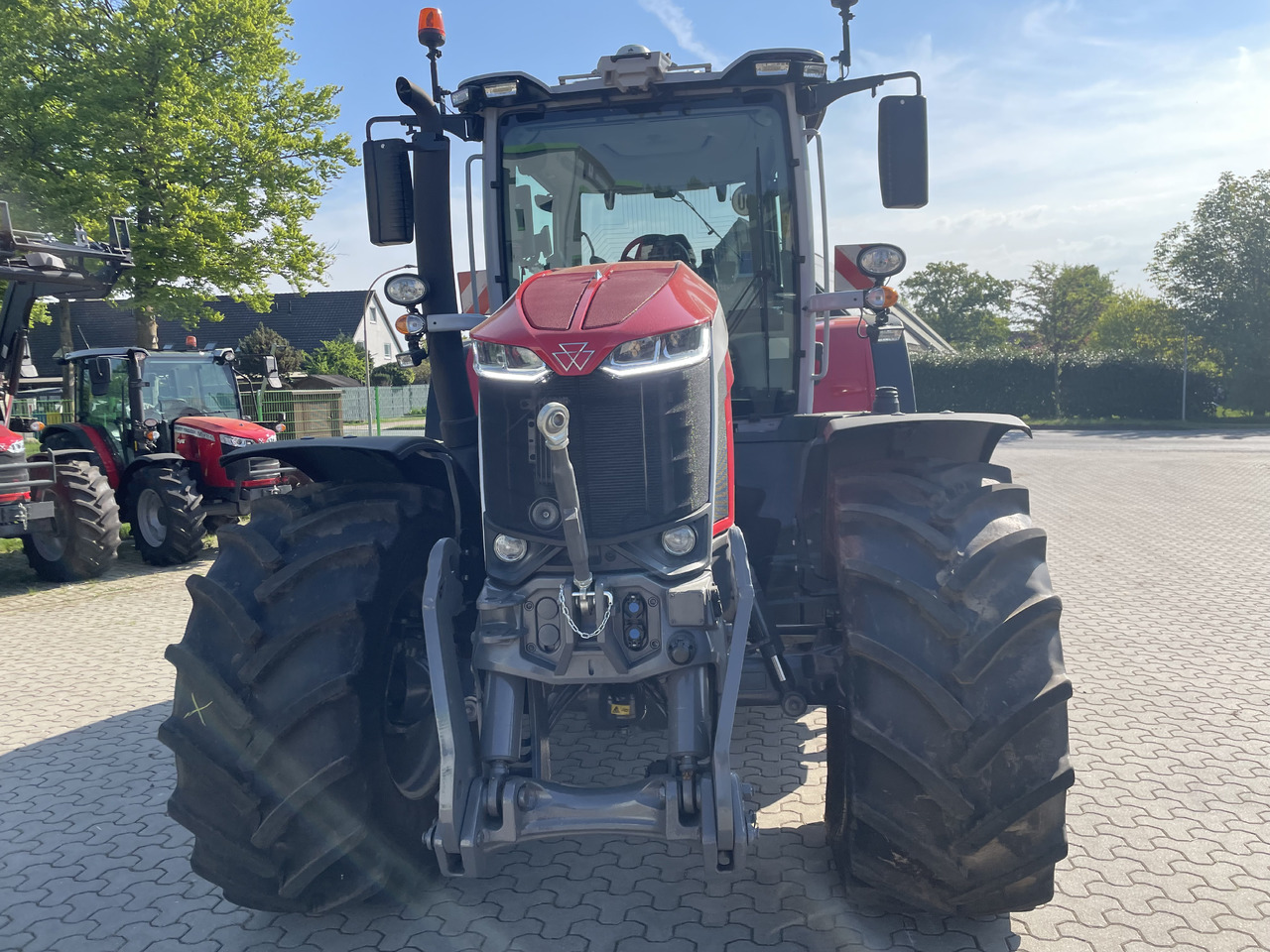 Massey Ferguson 8S.265 Dyna-VT EXCLUSIVE - Traktor: das Bild 2 Massey Ferguson 8S.265 Dyna-VT EXCLUSIVE - Traktor: das Bild 2