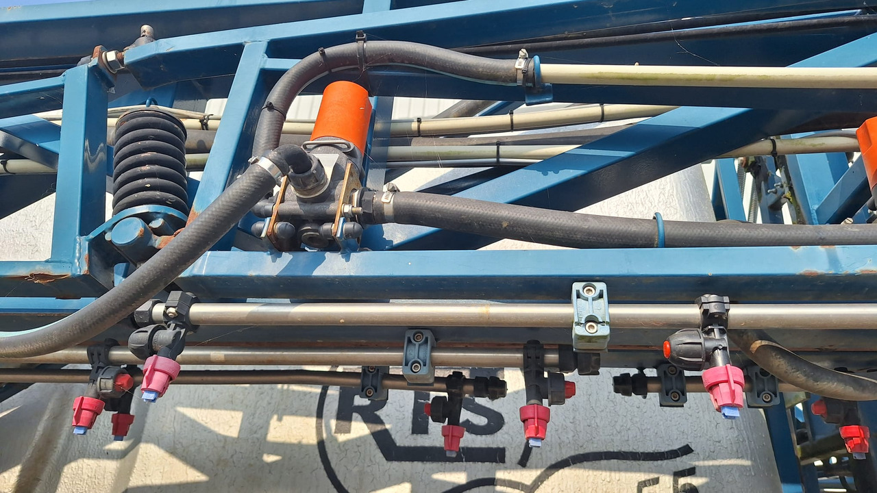 RTS Albatros 55 - Pflanzenschutzspritze: das Bild 5 RTS Albatros 55 - Pflanzenschutzspritze: das Bild 5