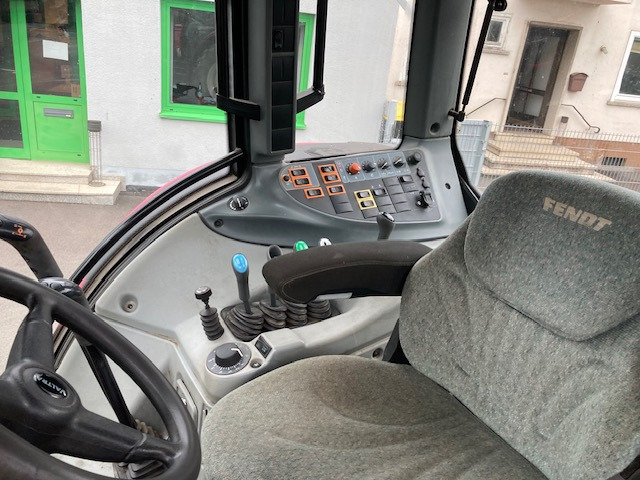 Valtra T 173 SH High Tec - Traktor: das Bild 4 Valtra T 173 SH High Tec - Traktor: das Bild 4