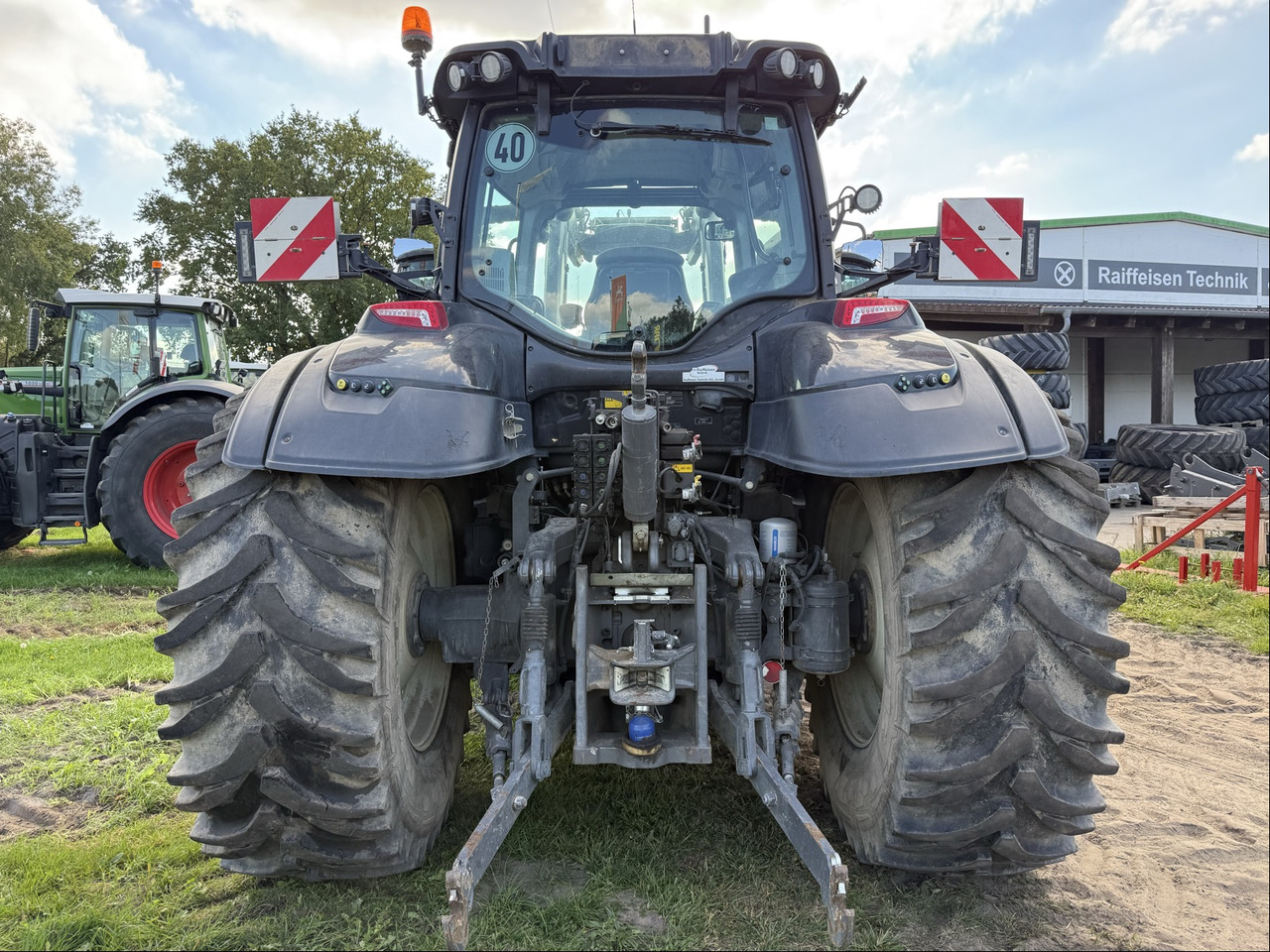 Valtra T 254 Versu - Traktor: das Bild 3 Valtra T 254 Versu - Traktor: das Bild 3