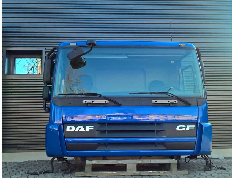 DAF CF65 CF75 CF85 Euro 5 - Fahrerhaus und Interieur für LKW: das Bild 3 DAF CF65 CF75 CF85 Euro 5 - Fahrerhaus und Interieur für LKW: das Bild 3