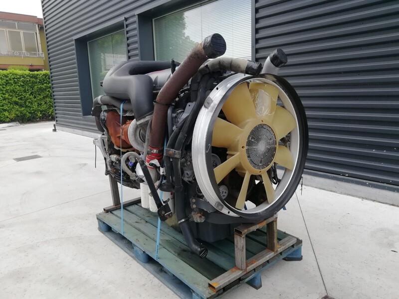 Renault DXI11 - Motor für LKW: das Bild 1 Renault DXI11 - Motor für LKW: das Bild 1