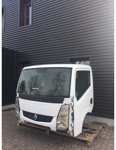 Renault Maxity - Fahrerhaus und Interieur für LKW: das Bild 1 Renault Maxity - Fahrerhaus und Interieur für LKW: das Bild 1