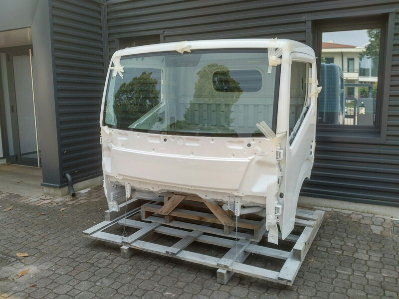 Renault Maxity - Fahrerhaus und Interieur für LKW: das Bild 2 Renault Maxity - Fahrerhaus und Interieur für LKW: das Bild 2